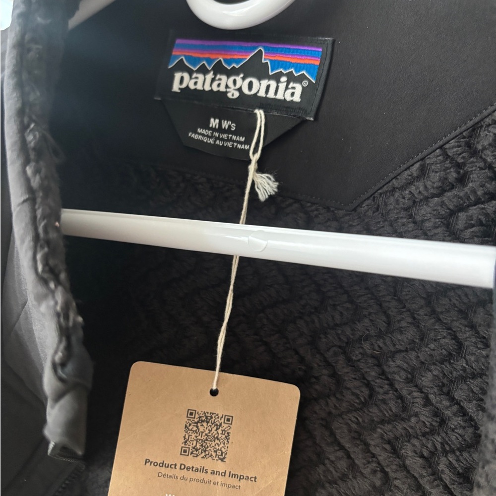 NWT Patagonia Women's Patagonia R2 CrossStrata Jacket - Picture 5 of 10